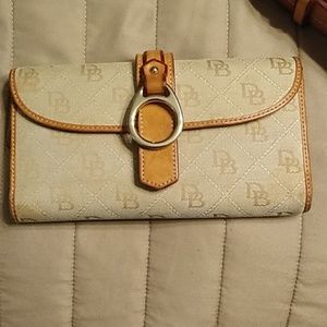 Dooney & Bourke Wallet